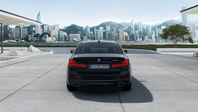 BMW 518d Sedan Czarny Carbon 2023
